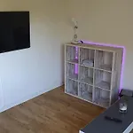 Privatzimmer In St. Juergen, Gute Anbindung Zentral